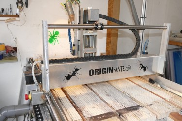 Numerisch gesteuerte Bearbeitung auf Anfrage 2D und 3D